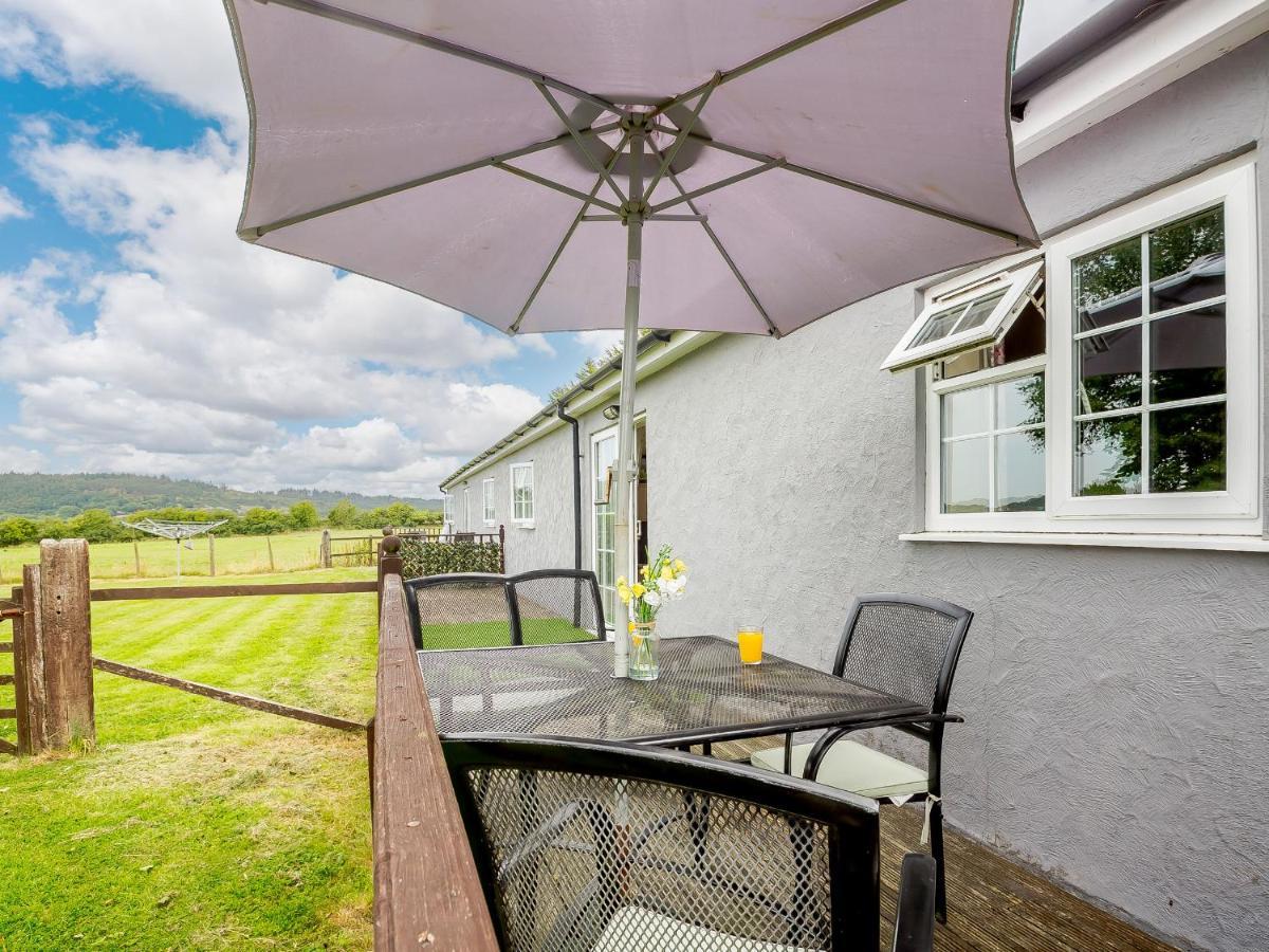 2 Black Horse Cottages Pentraeth ภายนอก รูปภาพ